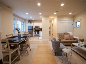 Image of Private Luxury Retreat in Secured Oasis