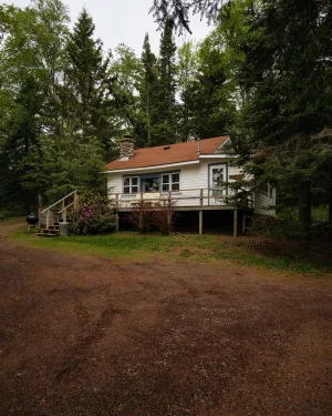 Image of Cozy North Woods Cottage with Cobblestone Fireplace!