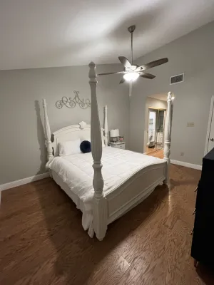 Image of Spacious 2BD 2BA FreeWiFi Parking 12 mi - AT&T Stadium, Globe Life Field, TLive!