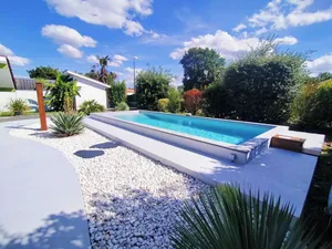 Image of Gite with swimming pool, wellness area hot tub between Bordeaux & Lacanau ocean