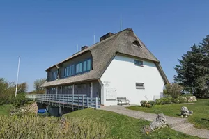 Image of Wattkoje-Ein-Appartement-der-besonderen-Art-erwartet-Sie-am-Rande-der-Braderuper-Heide