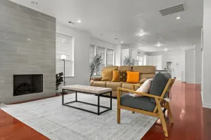 Image of Relax and peaceful 4 BD house with fireplace
