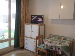 Image of Studio RDC for curists or holidaymakers with parking and wifi in Lamalou les Bains
