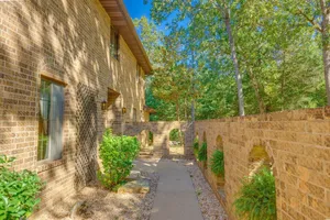 Image of Huge 3 Story House Minutes From The Lake!
