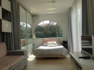 Image of Chez Alain T2 pool side Montpellier 3kmmer available all year round