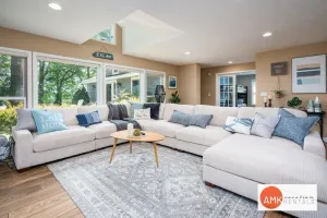 Image of Lakeside Retreat - Waterfront, Quiet Neighborhood