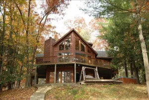 Image of Fabulous 4 BR Lakefront Cabin w\/ Hot Tub Spooner Wsconsin Area Lake