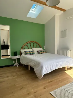 Image of Green Studio Cosy completely autonomous