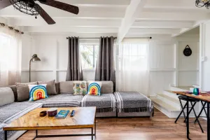 Image of Somewhere over the Rainbow Loft with AC Hilo