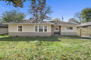 Image of Renovated Pasadena Home - Near Houston Attractions