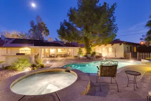 Image of ***3200 Sq Ft 5 Bed 4 Bath 1 Story Private Pool\/Spa W\/ Casita