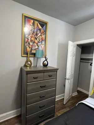 Image of Newly Renovated 4-bedroom, 2 bathrooms.