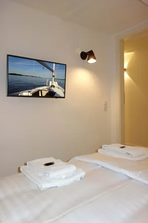 Image of URBAN STAY Hamburg - Apartments "BACKBORD" & "STEUERBORD mit Sauna"