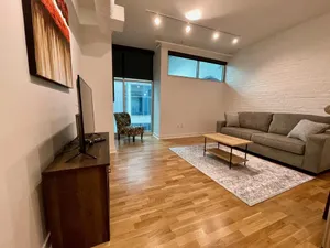 Image of This serviced apartment is a 2 bedroom(s), 2 bathrooms, located in Omaha, NE.