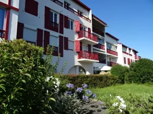 Image of A nice T2 at a low price in the Basque Country, near the sea