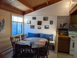 Image of Quiet location close to mountain activities