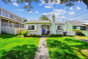 Image of Sandpiper Cottage - Beachcomber Vacation Homes