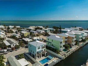Image of Discount Availble! 3BR 2.5BA Direct to Ocean!
