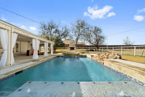 Image of Farmhouse Retreat|HOT TUB |Spanishpool, Basketball