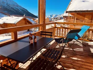 Image of Apartment in chalet, at the foot of the slopes, garage, terrace, wifi.