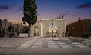 Image of Beths House: A Charming Adobe Near Downtown