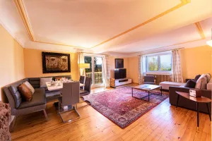 Image of Spacious \"Jenner\" vacation apartment with all-round balcony