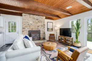 Image of Modern Harpers Ferry Cabin w Hot Tub Deck WiFi