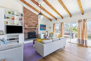 Image of Chic Coastal Cottage In Hither Hills, Montauk. Private Ocean Access