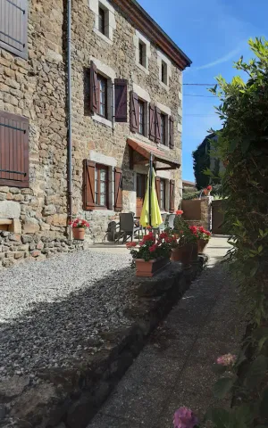 Image of Seasonal rental in small quiet hamlet