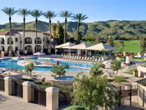 Image of Beautiful and Fantastic location - near Airport and 3 Spring Training ballparks!