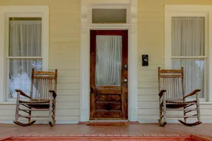 Image of Wrap-Around Porch Uptown Stay-Pets Welcome!