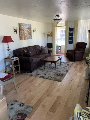 Image of Charming Studio Apartment in the Heart of Golden