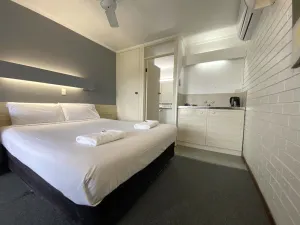 Image of Mahogany Motel Warrnambool