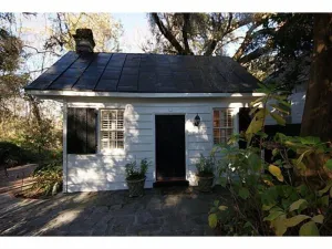 Image of Restored servants' quarters for 1812 house in heart of Historic District