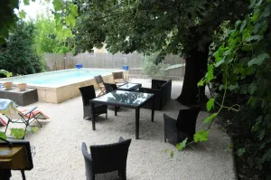 Image of Sarlat La Caneda: SPACIOUS APARTMENT WITH GARDEN AND PRIVATE SWIMMING POOL