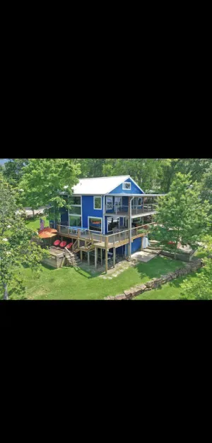 Image of Gorgeous, 1 Acre, Private, Waterfront Lake Livingston Oasis w\/ Dock