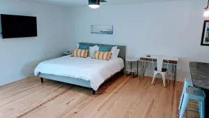 Image of Adorable Studio Apartment with Patio