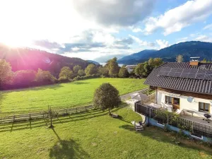 Image of mirnockAHOI - familienfreundliches Ferienhaus für 4 Erwachsene, maritimes Bergerlebnis, Panoramablick von Terrasse und Balkon, Carinthia, Millstättersee