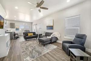 Image of Brand New Construction 2 level townhome Central TF 899
