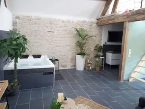 Image of House with private Jacuzzi, cocooning, zen.