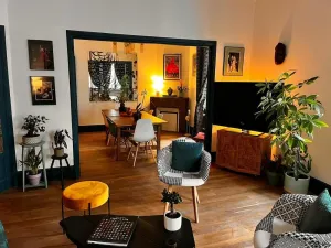 Image of SIGNATURE ART DECO APARTMENT