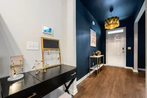 Image of Atlanta HotSpot with BBQ Grill and games.