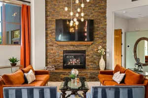 Image of 206A&B Lake Dr Entire Home · Luxury Home; Spa, Fireplaces, Gourmet Kitchen