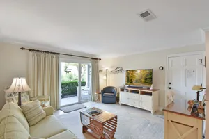 Image of Ocean Walk P-3 Ground floor, 1 bed\/1 bath in Ocean Walk!