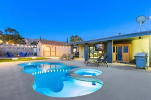 Image of Kern Beach