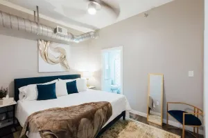 Image of Cozy 2br/1ba home in downtown Johnson City, TN!