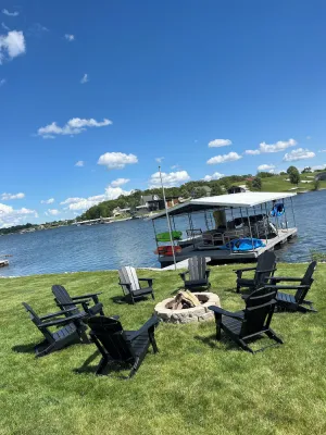 Image of Waterfront home at Sun Valley Lake 1 hour 15 minutes south of Des Moines