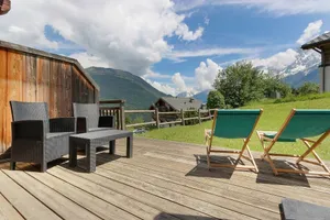 Image of Maison Neuve - Grand appartement- Terrasse - Sauna - Vue sur la vallée du Mont-Blanc