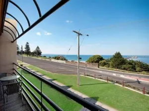 Image of Harbor Views CBD 1 Bedroom Unit