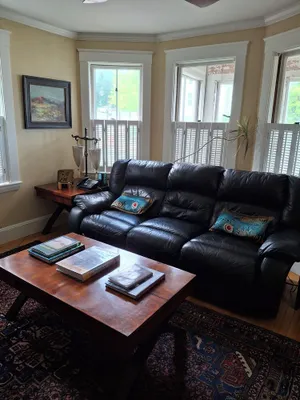 Image of 2nd Floor Apartment 5 minutes to the subway to Boston & Cambridge.